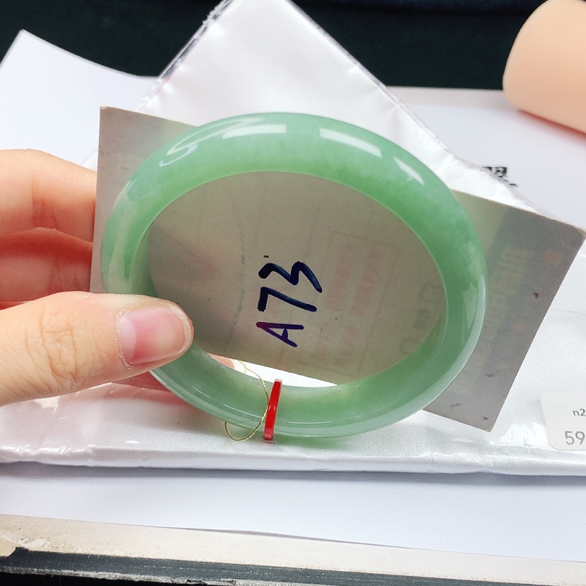 【闪购商品】翡翠手镯未镶嵌天然缅甸a货手镯59+