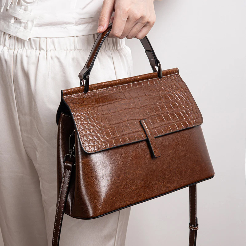新款休闲手提包时尚鳄鱼纹真皮单肩贝壳包百搭女包复古牛皮斜挎包