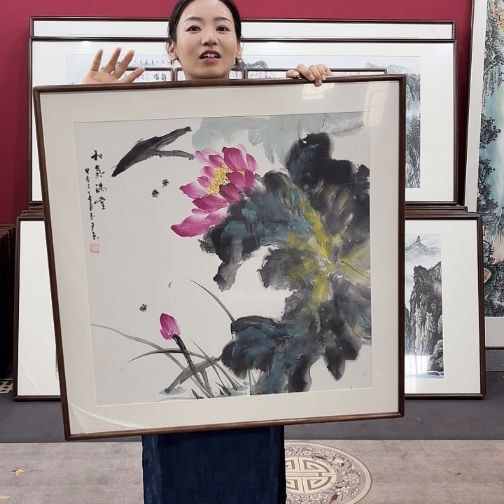 国画手绘带框作品