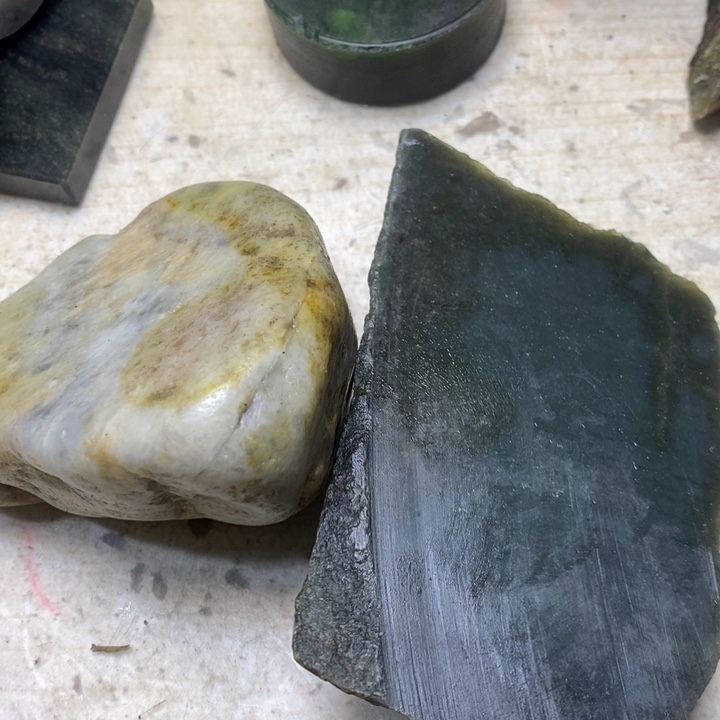 和田玉未镶嵌珠宝奇石59