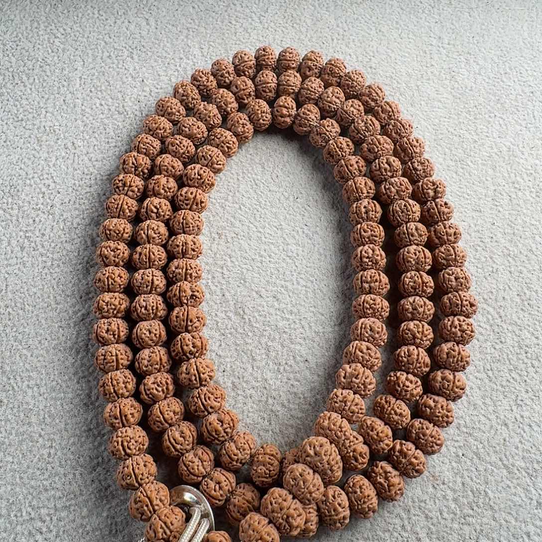 金刚菩提吊坠凹底梅花