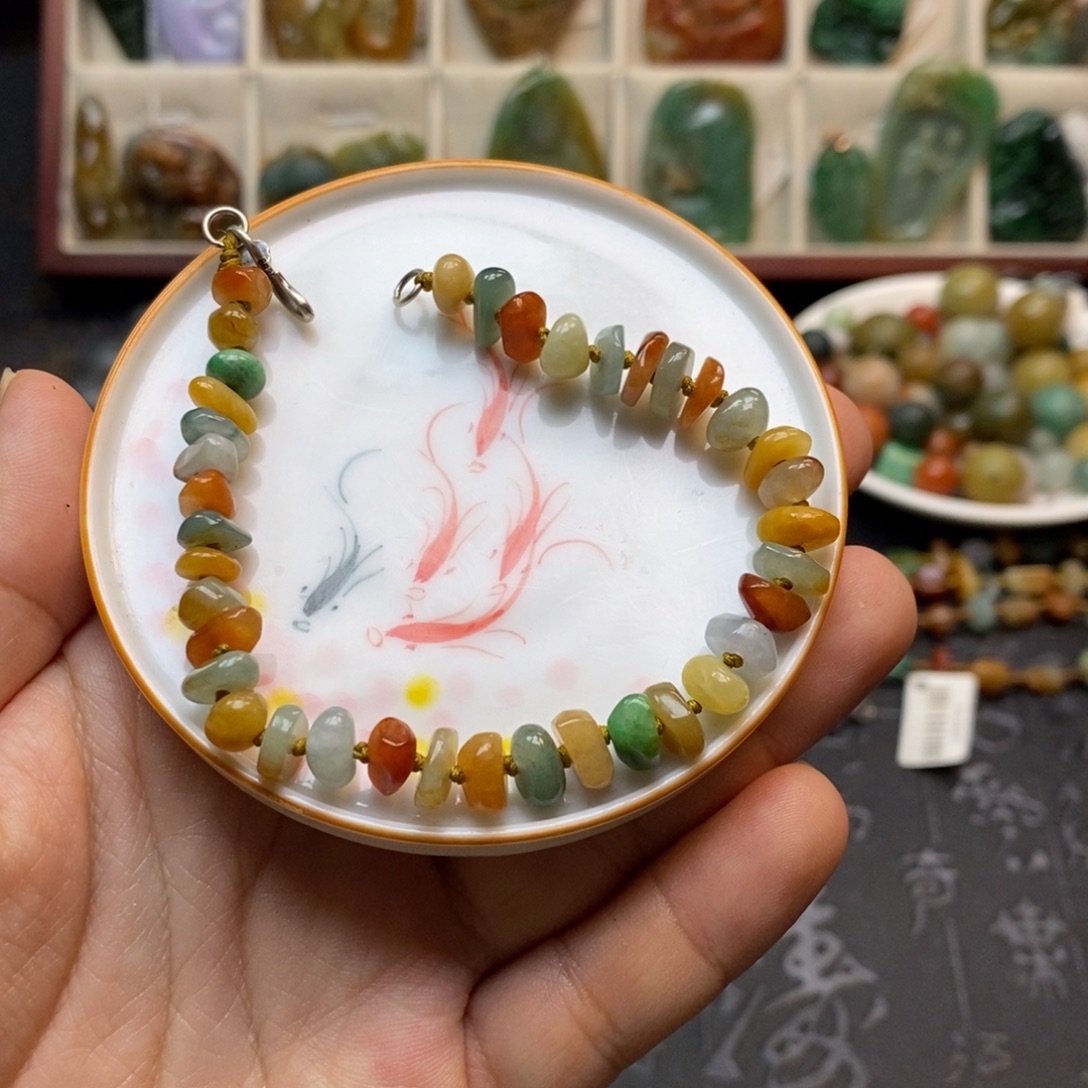 翡翠未镶嵌手链卡4+