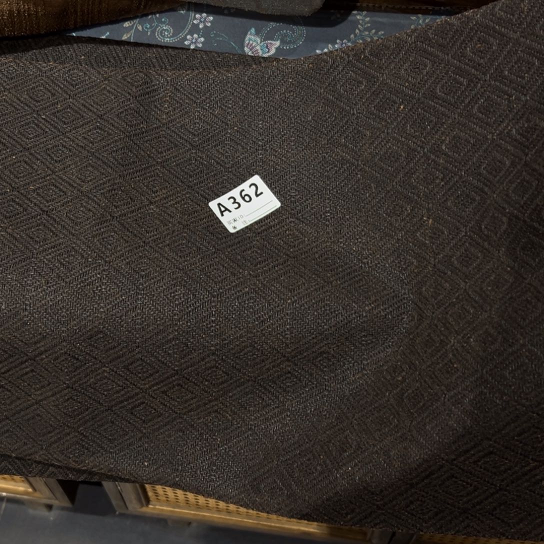 摆件陶瓷。     陶瓷。