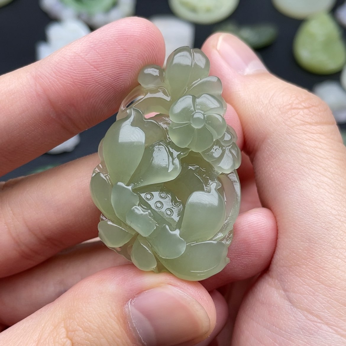 【闪购商品】颈饰未镶嵌和田玉