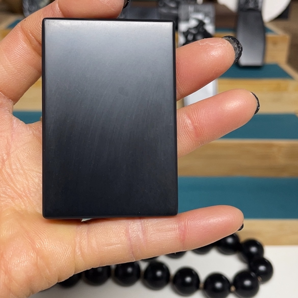 【闪购商品】和田玉（墨玉）吊坠(不含链)未镶嵌羊脂级87.5克