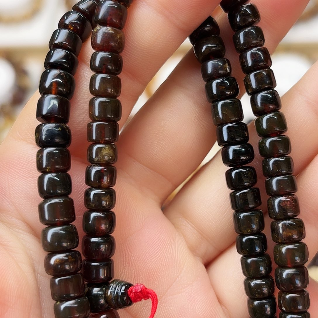 南***风琥珀未镶嵌裸石七91635