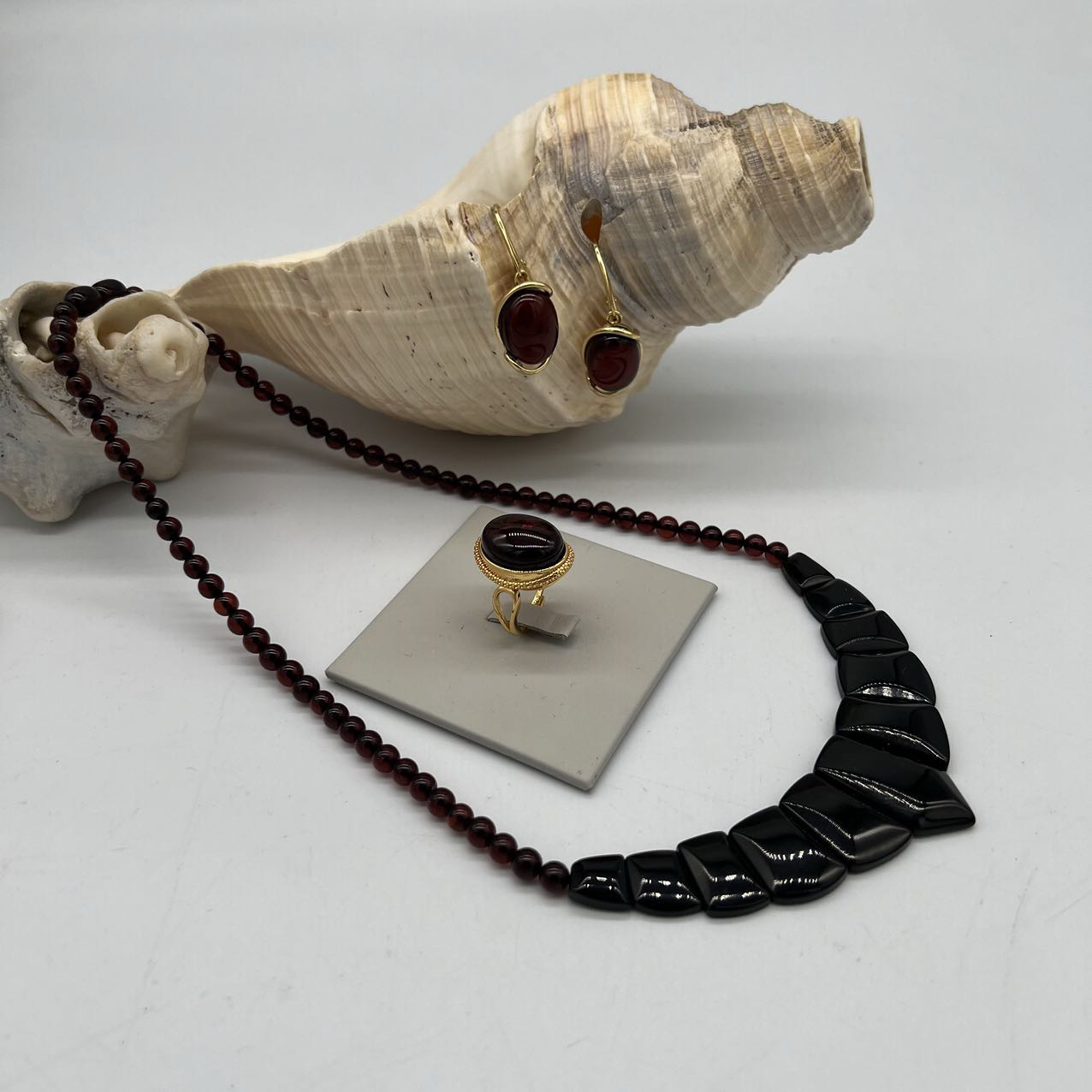 Bak gvzal jawayirat 乔美首饰百搭三件套