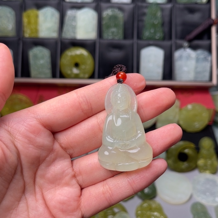 华***璃未镶嵌岫玉吊坠(赠链)