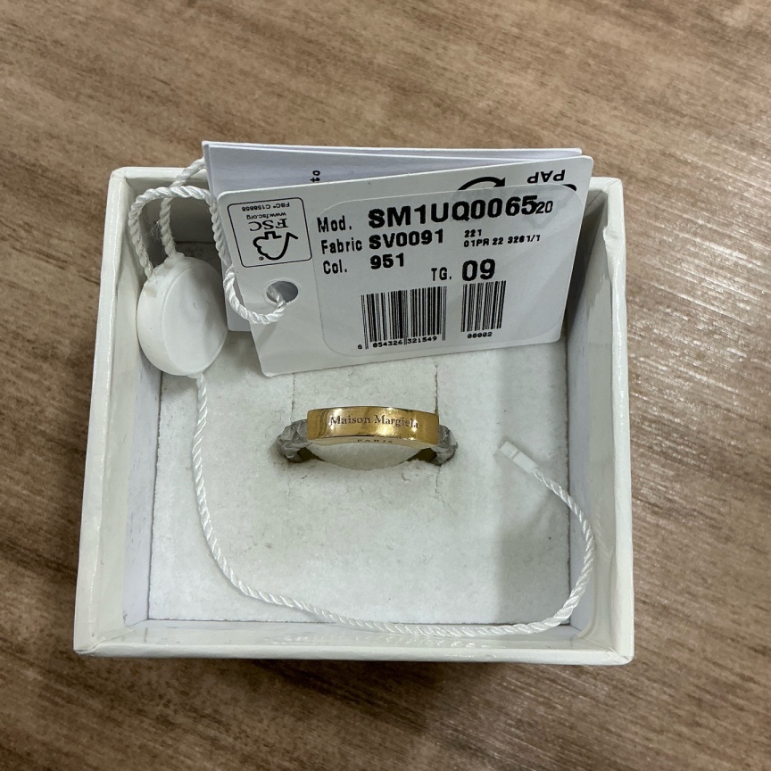 未使用 Maison Margiela/梅森马吉拉 金色徽标戒指 原盒9码/5049
