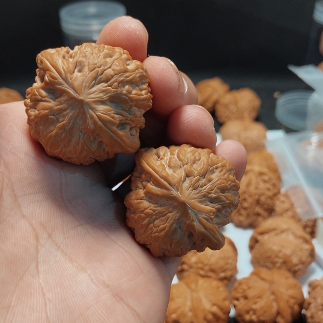 文玩核桃吊坠?*铁锤