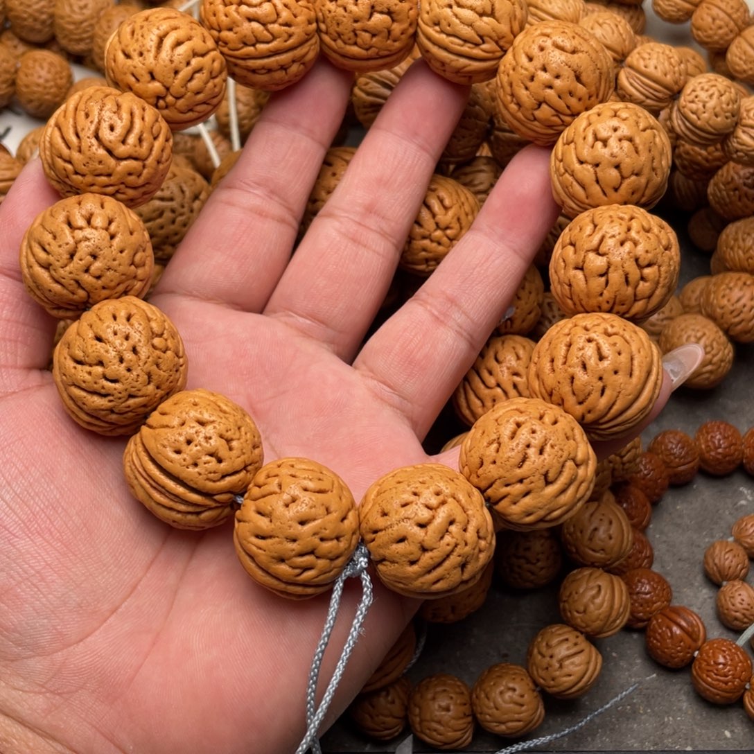 大***毛桃核手串野生肌肉闪61