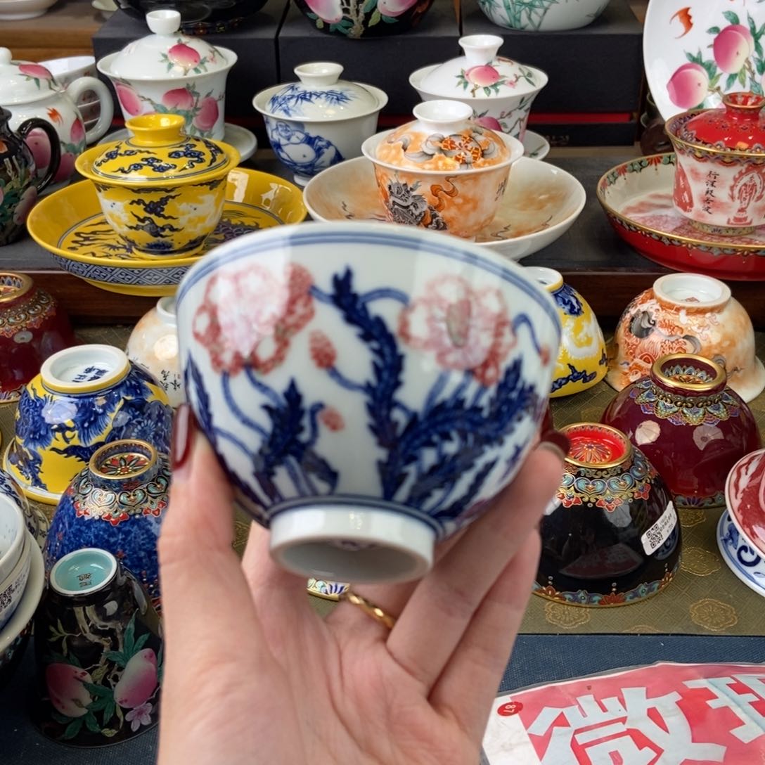 陶瓷艺术家的作品是一种