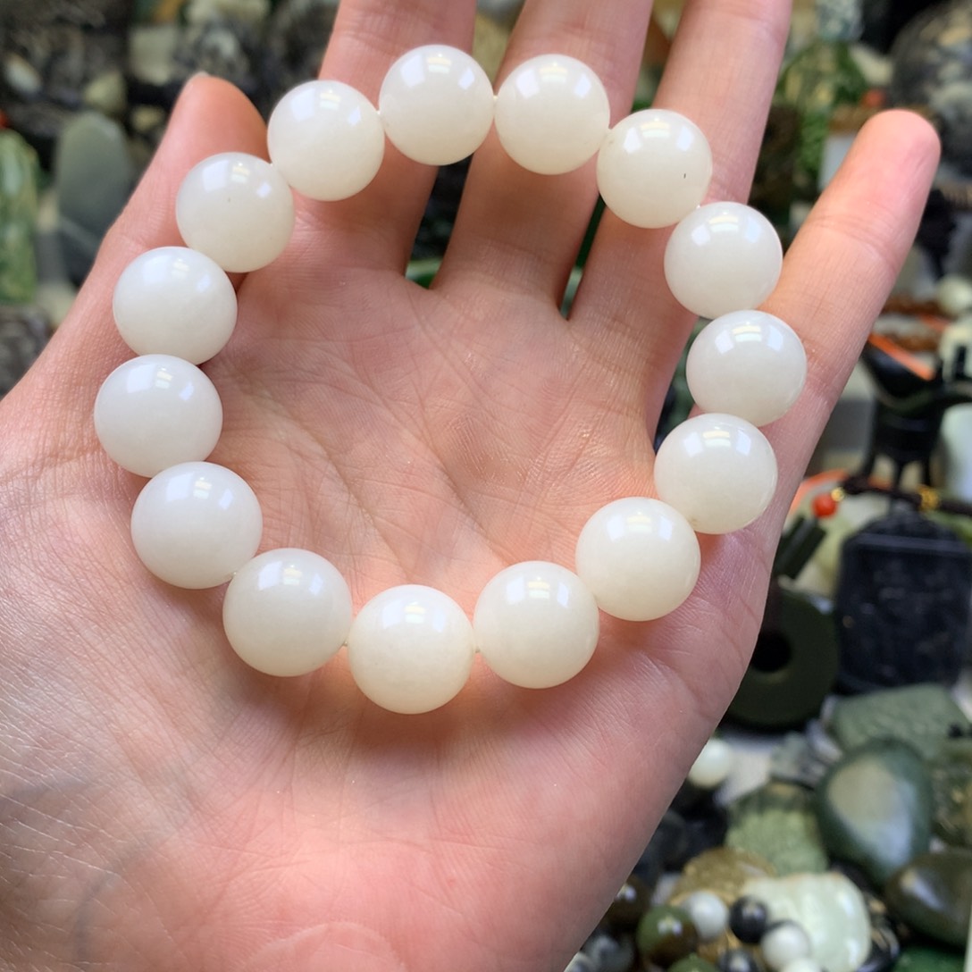 和田玉手串未镶嵌花****稽