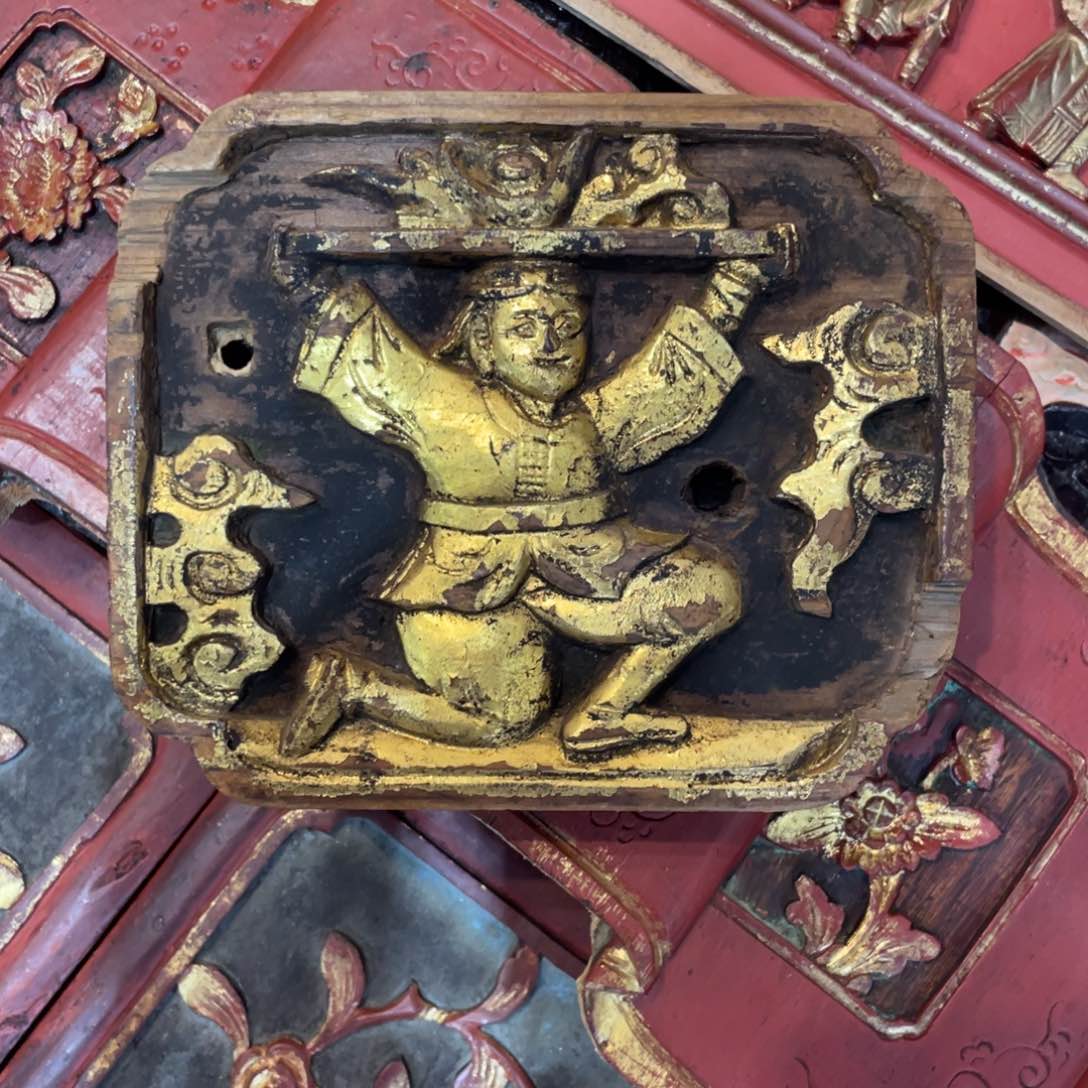 凭**听老木雕胡人献宝有老磕