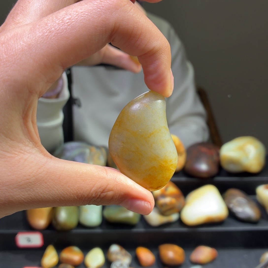 和田玉未镶嵌挂件23.6