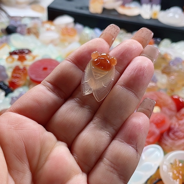 玛瑙/玉髓颈饰未镶嵌诸*尘