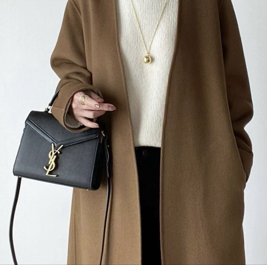 95新 YSL/圣罗兰 Cassandra黑色信封手提包/0100