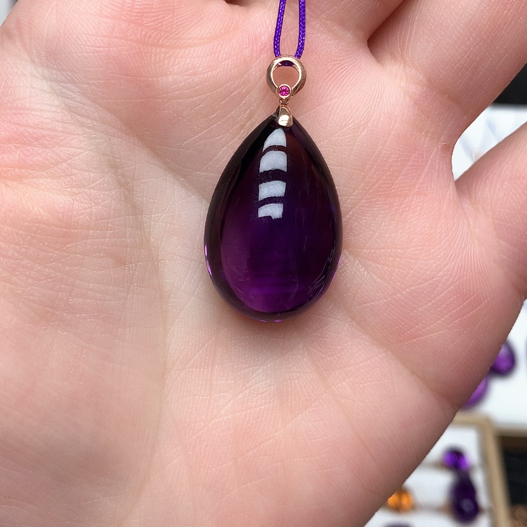 紫晶吊坠(赠链)18K金镶嵌