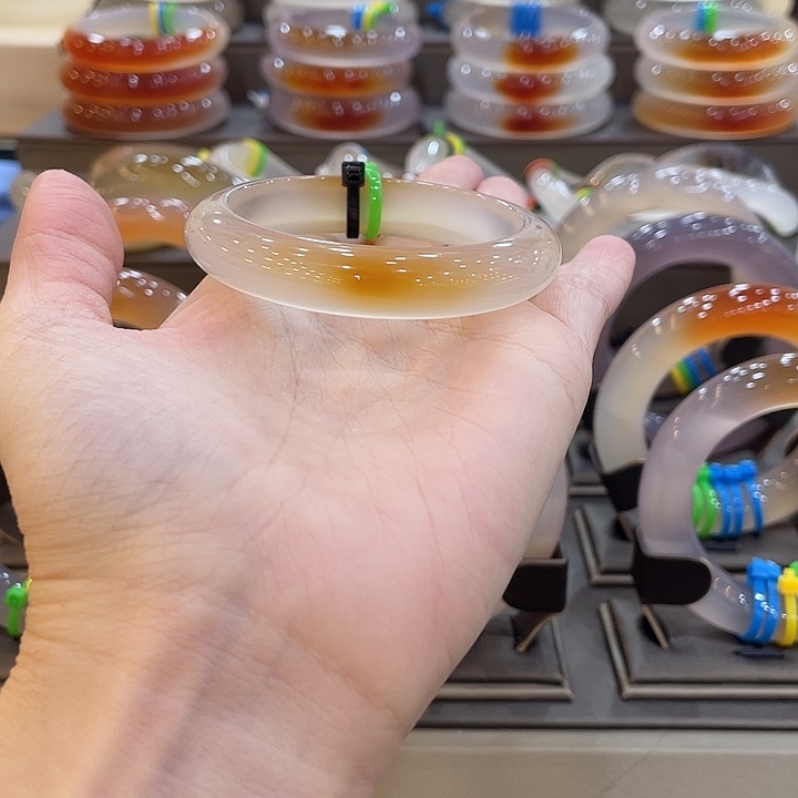 玛瑙/玉髓未镶嵌手镯18