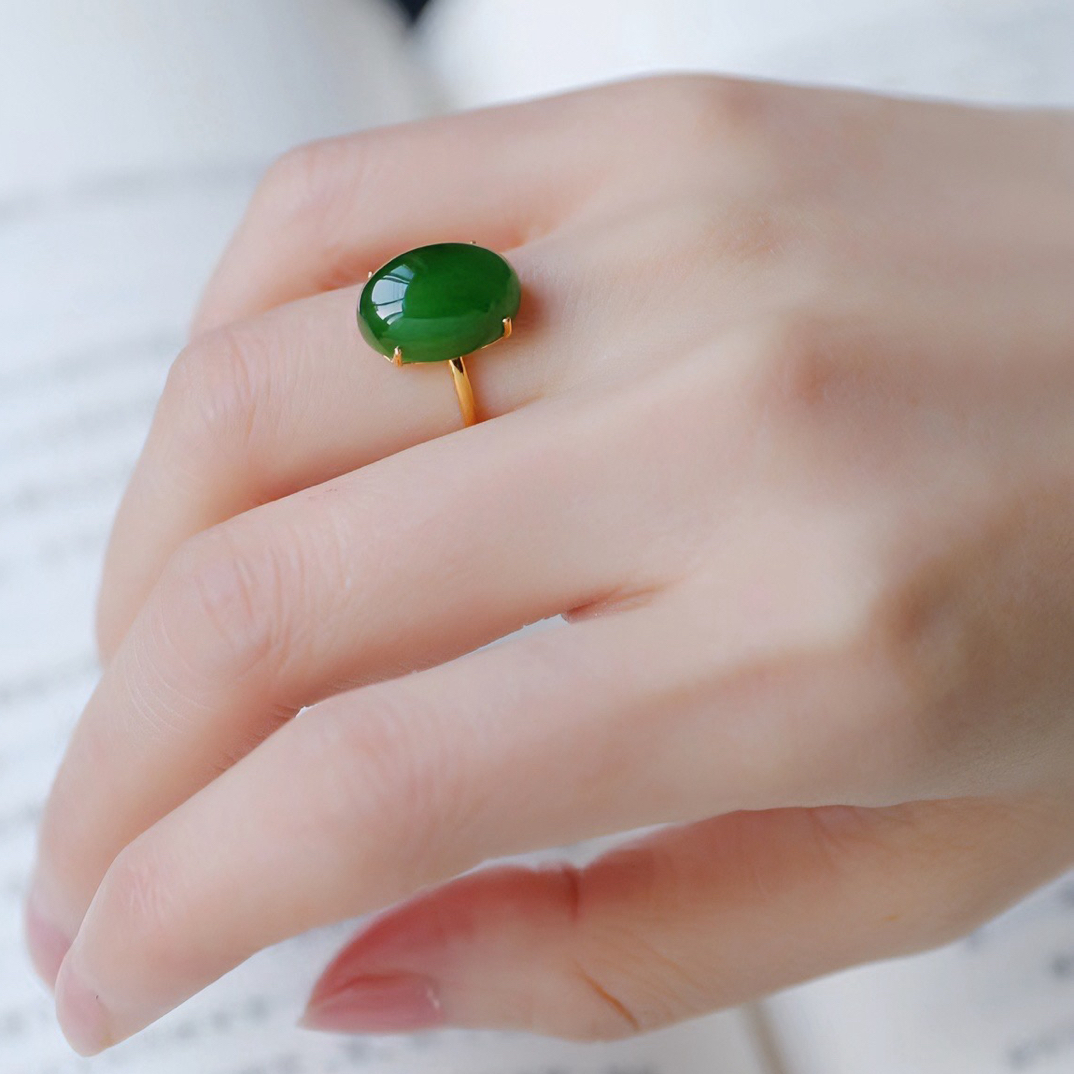 18k金厚金和田玉精品鸽子蛋高货戒指(裸石12✖️16)