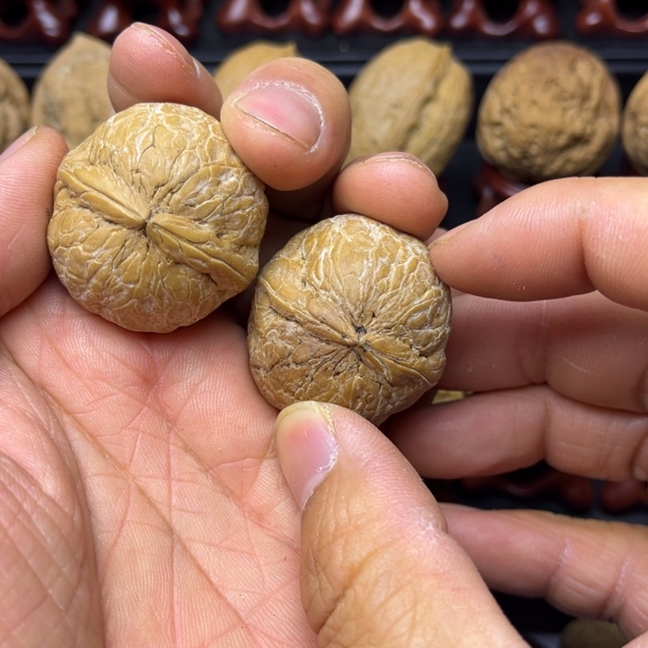 文玩核桃把件奶枣