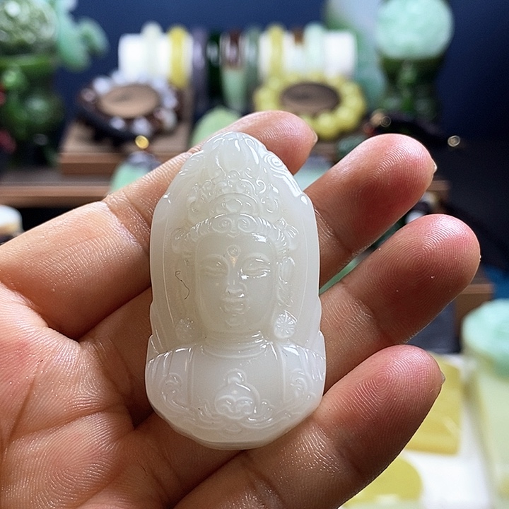 和田玉未镶嵌珠宝奇石