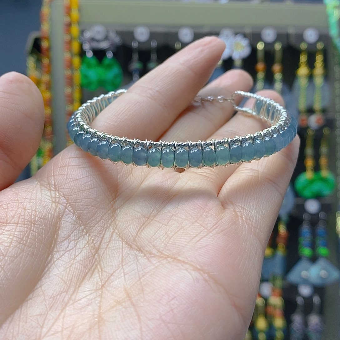 未镶嵌翡翠耳饰翡翠