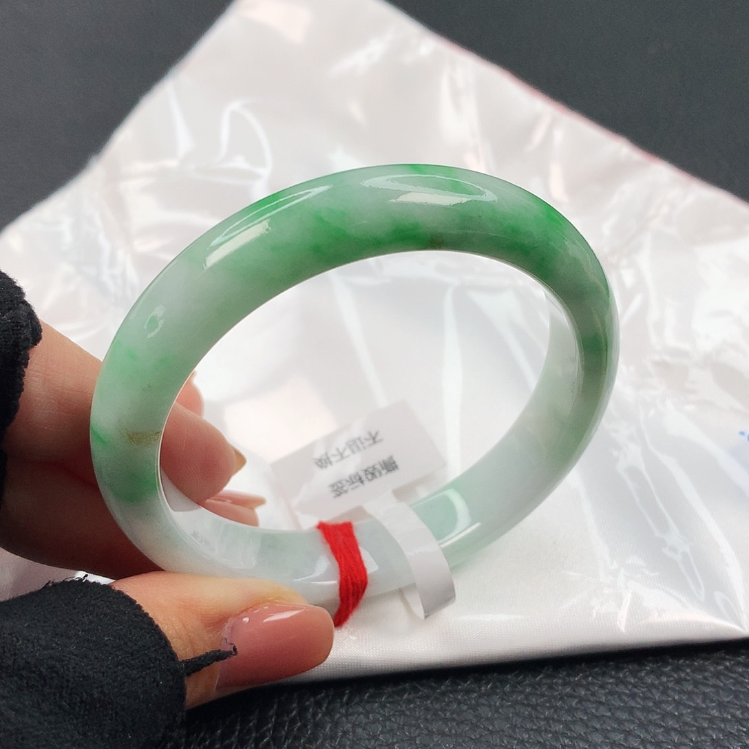 翡翠手镯未镶嵌缅甸天然a货翡翠0417