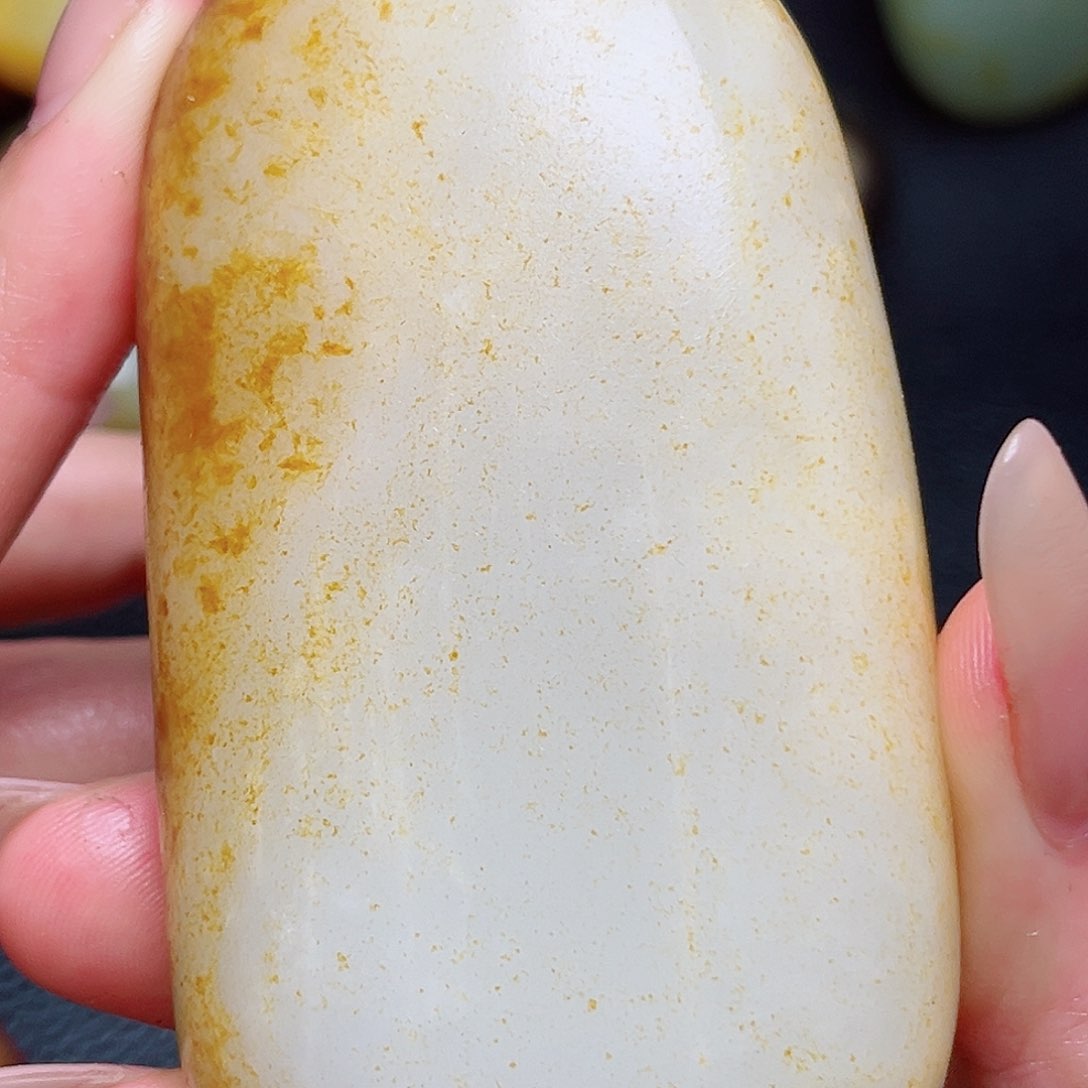 和田玉未镶嵌挂件心**昔