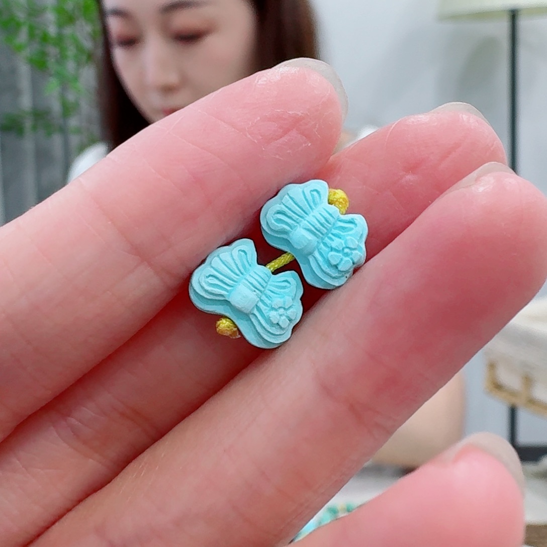 未镶嵌绿松石珠宝奇石