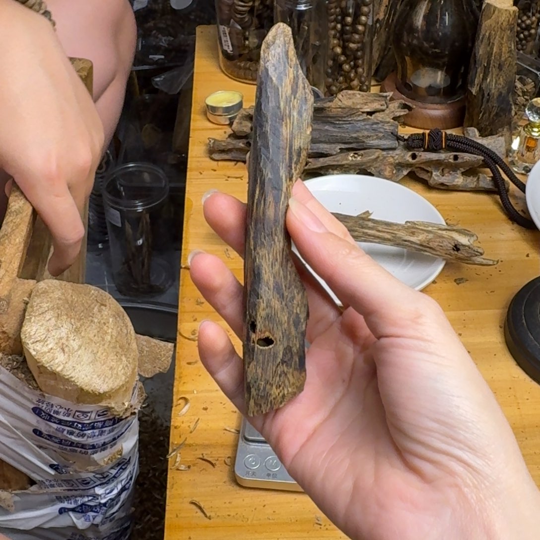 沉香沉香碎屑张勺子品种块料 克