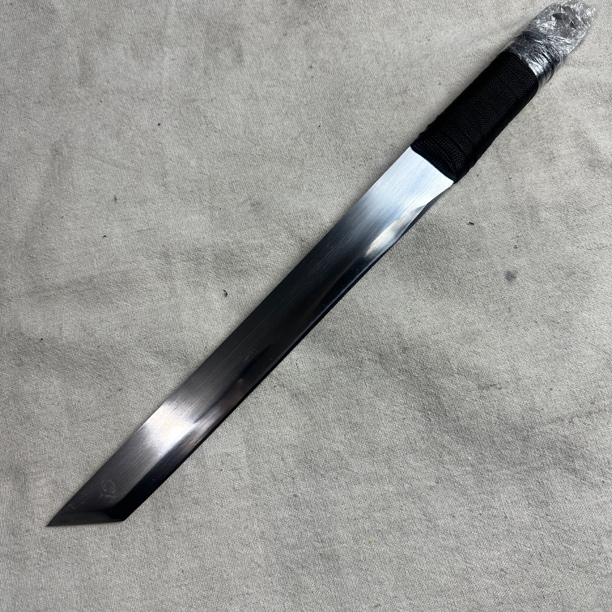 3071 龙泉昊天宝剑高锰钢一体锻打唐横刀未开刃