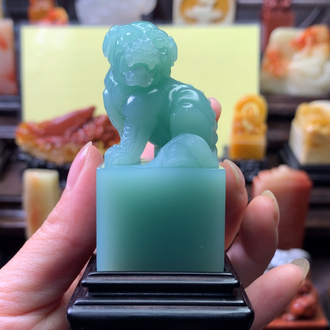 米***走寿山石印石雅安梅子青