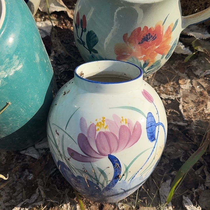 微瑕景德镇手工花瓶