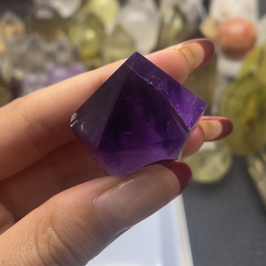 水晶14未镶嵌紫水晶柱