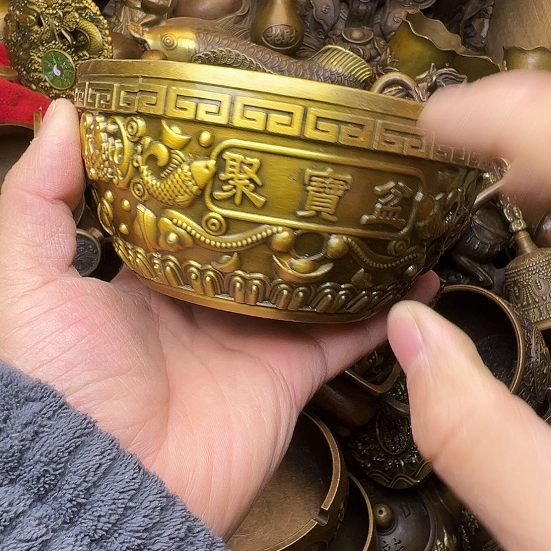 精品铜器，精美文玩