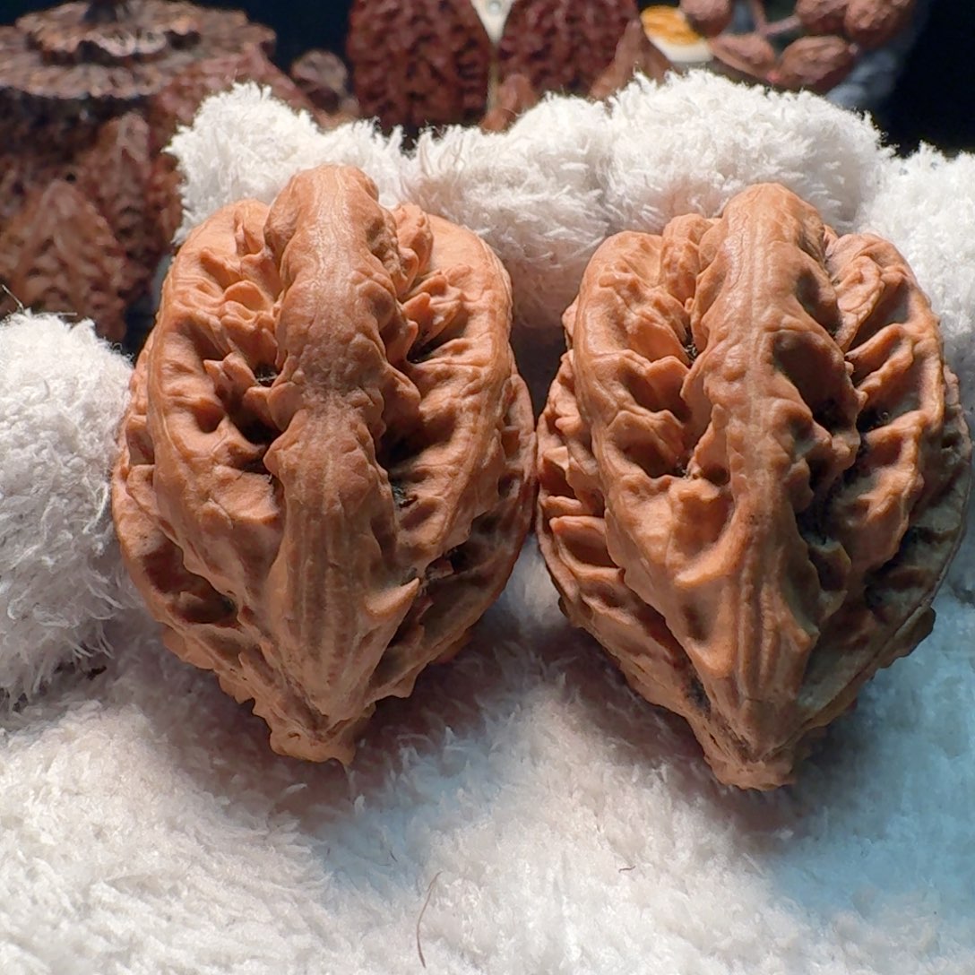 吊坠文玩核桃奶嘴通天筋