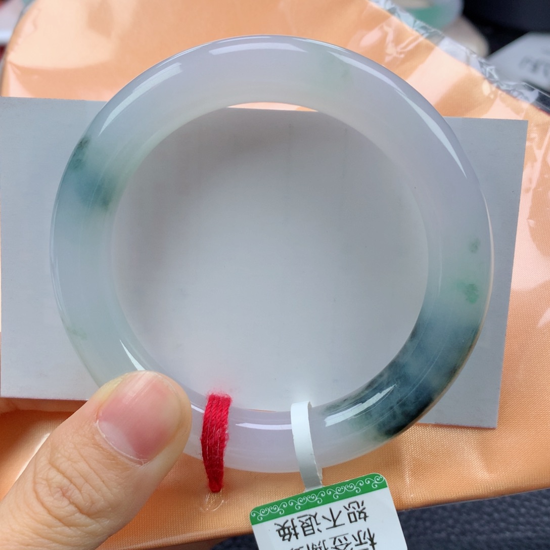 翡翠手镯未镶嵌53.9圆