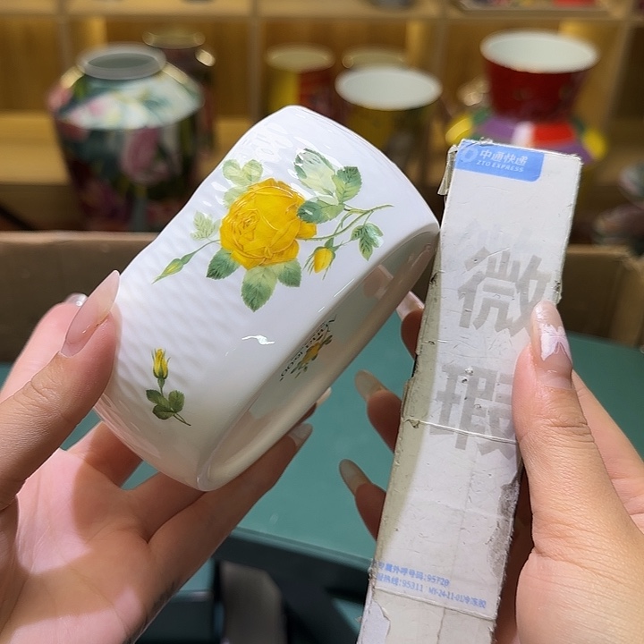 骨瓷实付满10包邮哈