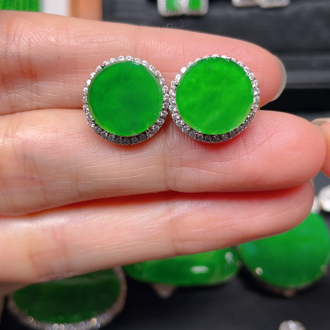 银S925镶嵌翡翠耳饰耳钉