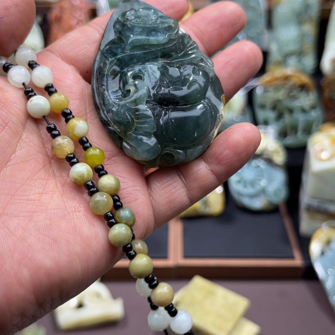 蛇纹石玉未镶嵌吊坠(赠链)