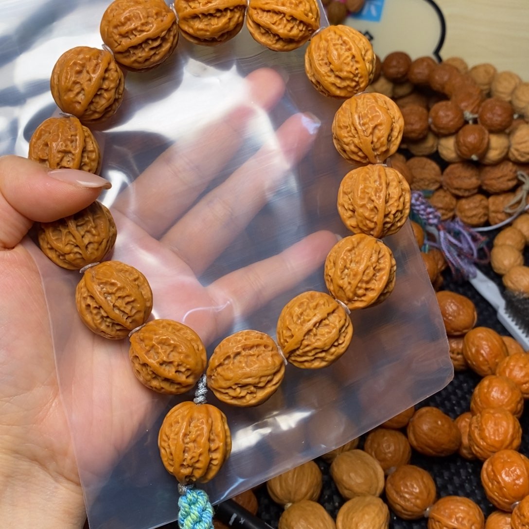 手串文玩核桃八棱