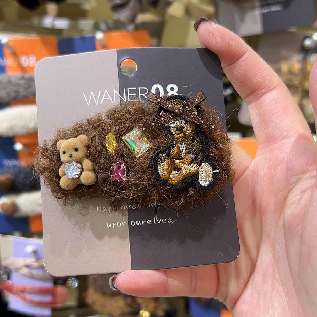 布艺非金属小熊毛毛拜拜夹