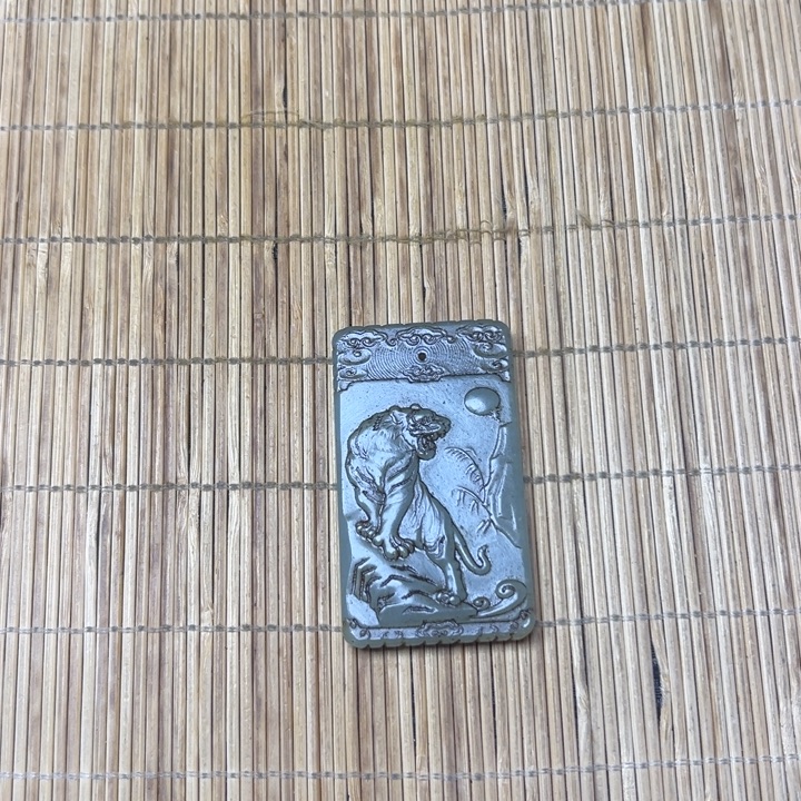 李***斌和田玉未镶嵌挂件