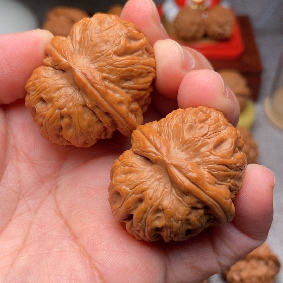 李***儿把件文玩核桃40.5全元宝