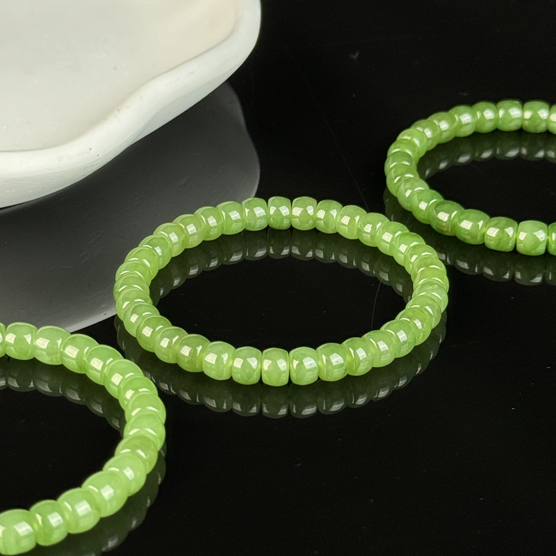 约6*7mm和田玉碧玉苹果绿色直切手串多样性发一