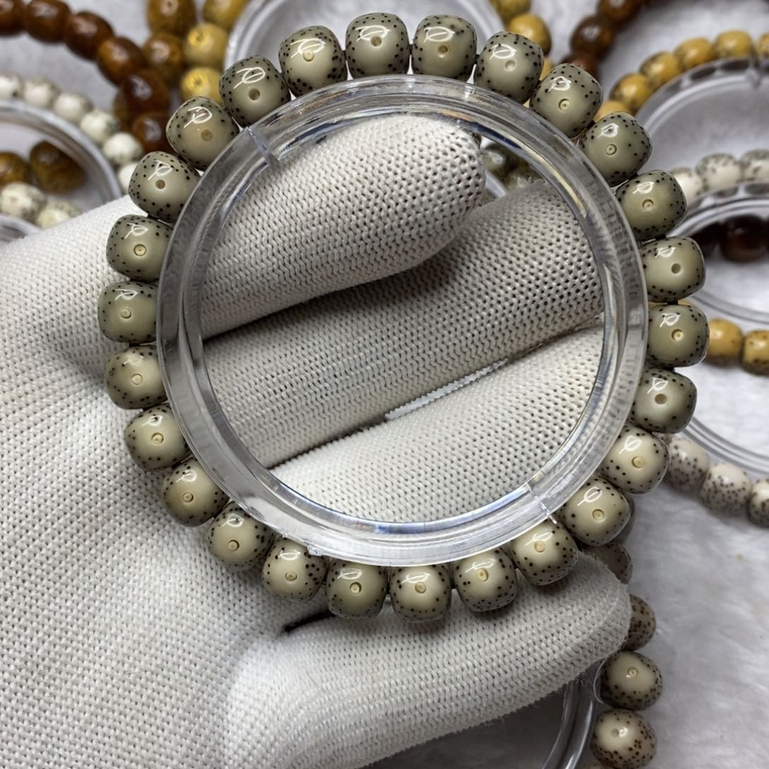 星月菩提手串L****x星月菩提1111