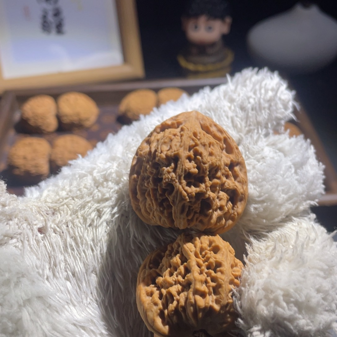 文玩核桃吊坠h*n核桃