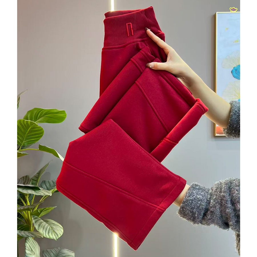 加绒加厚休闲卫裤女秋冬2025欧货大码梨形身材保暖宽松红色弯刀裤