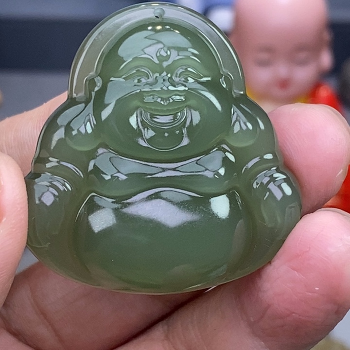 和田玉未镶嵌颈饰金**妹
